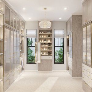 Meet your Posher, Viviana